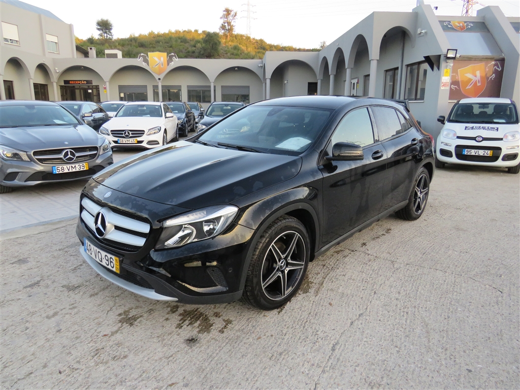  Mercedes-Benz Classe GLA 200 CDi Style (136cv) (5p)