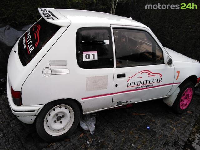 Peugeot 205