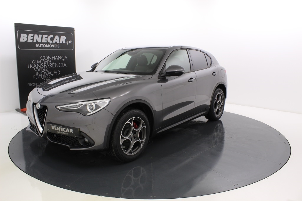  Alfa Romeo Stelvio 2.2 Turbo Q4 Super ATcv Cx.