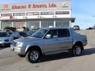 Mitsubishi L TD STRAKAR SPORT