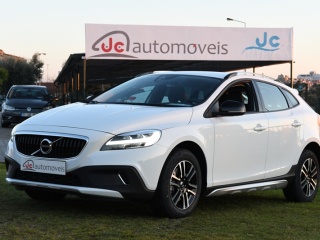 Volvo V40 Cross Country Plus D3 Viatura nova    