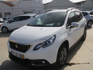 Peugeot  PureTech Style