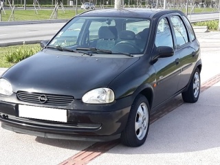 Opel Corsa 1.0i A.C. Centenário Viatura de retoma    