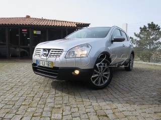 Nissan Qashqai 1.5 dCi Tekna Sport (Teto Panorâmico + GPS)