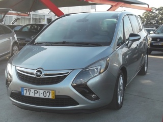 Opel Zafira TOURER 1.6 CDTI COSMO 7 LUG