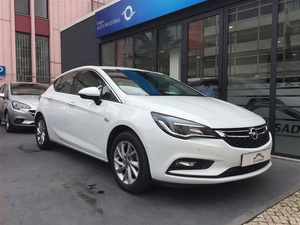  Opel Astra  Innovation 5p S/S (5 lug)