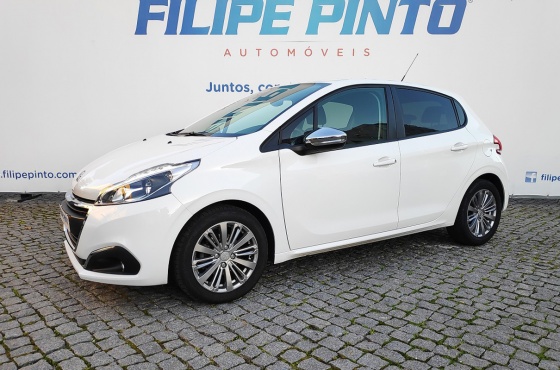 Peugeot  BlueHDI Style | GPS+Câmara Traseira