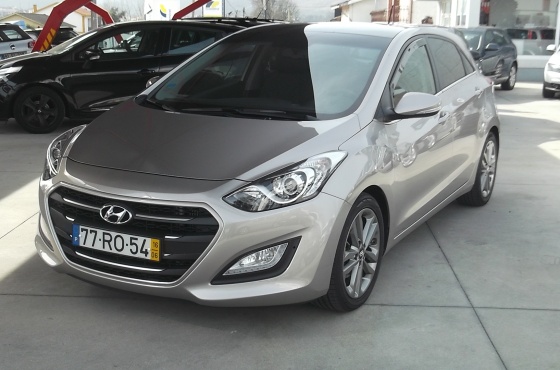 Hyundai i CRDI BLUEACTIVE GPS /TP