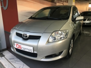 Toyota Auris D4D SOL 5L nacional