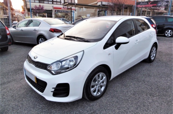 Kia Rio 1.1CRDi IN TOWN