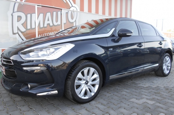 Citroën DS5 SPORT CHIC HYBRID 4