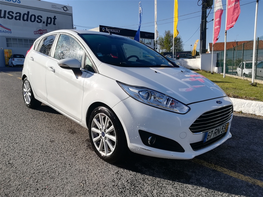  Ford Fiesta 1.5 TDCi 75 Titanium 5p S/S (5 lug)