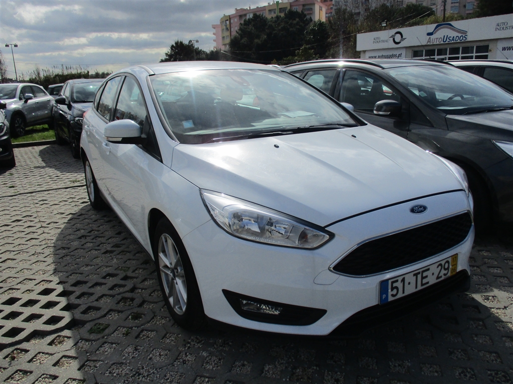  Ford Focus 1.5 TDCi 120 Trend + 5p (5 lug)