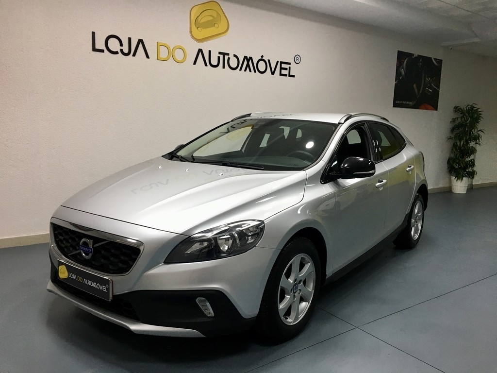  Volvo V40 Cross Country 1.6 D2 Momentum MY14