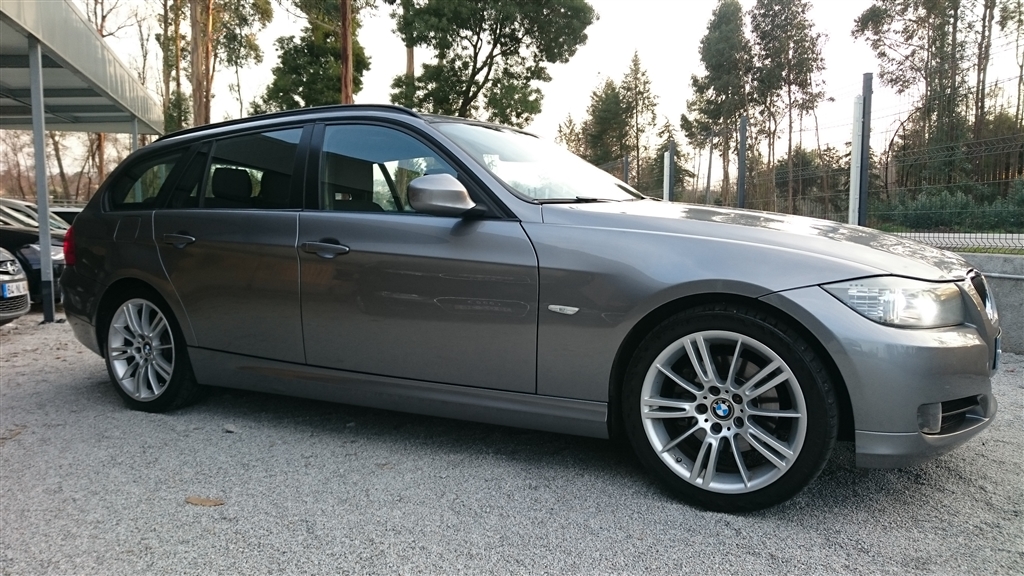  BMW Série  d Touring Navigation (184cv) (5p)