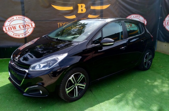 Peugeot 208 GT Line 1.6 BlueHDi