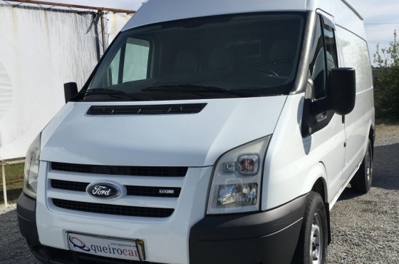 Ford Transit 330M 2.4 TDCi RWD