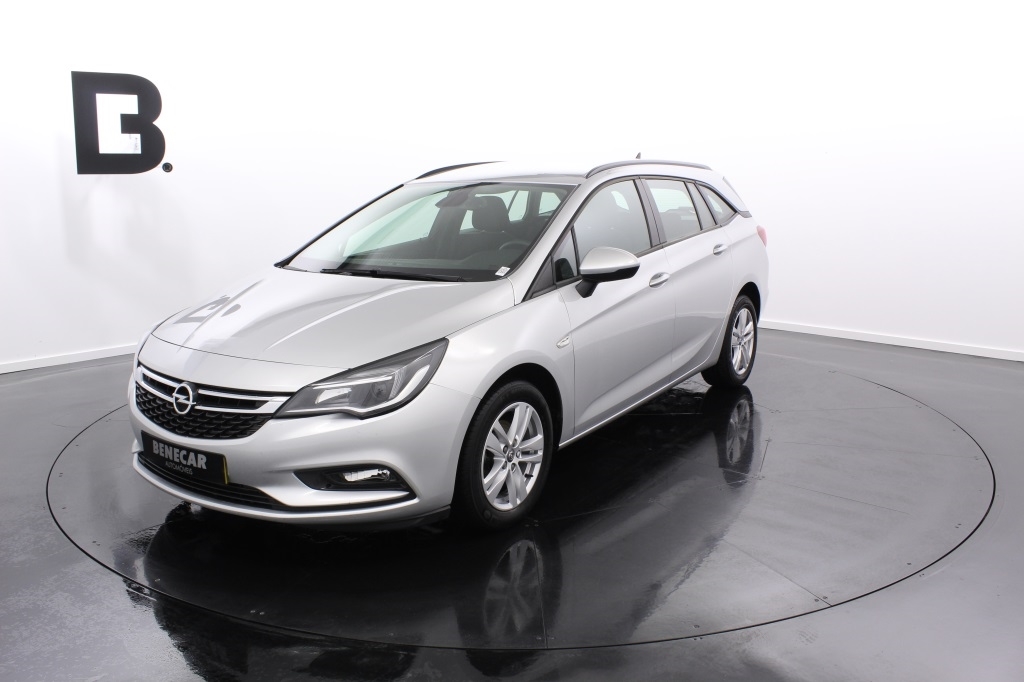  Opel Astra Sports Tourer 1.6 CDTi Edition