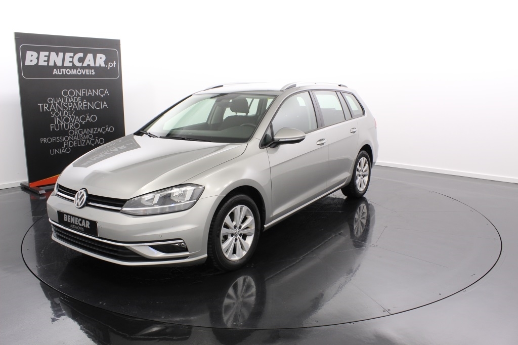  Volkswagen Golf Variant 1.6 TDI Confortline 115cv GPS