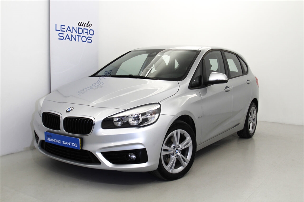  BMW Série 2 Active Tourer 216d Line Sport