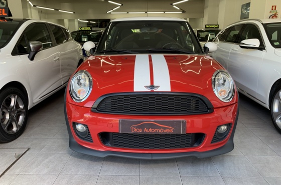 Mini Cooper D (Pack JCW)