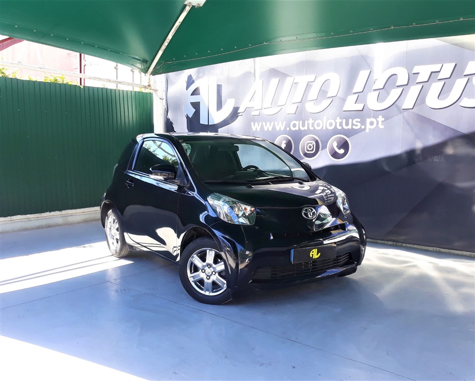  Toyota iQ 1.0 VVT-i (68cv) (3p)