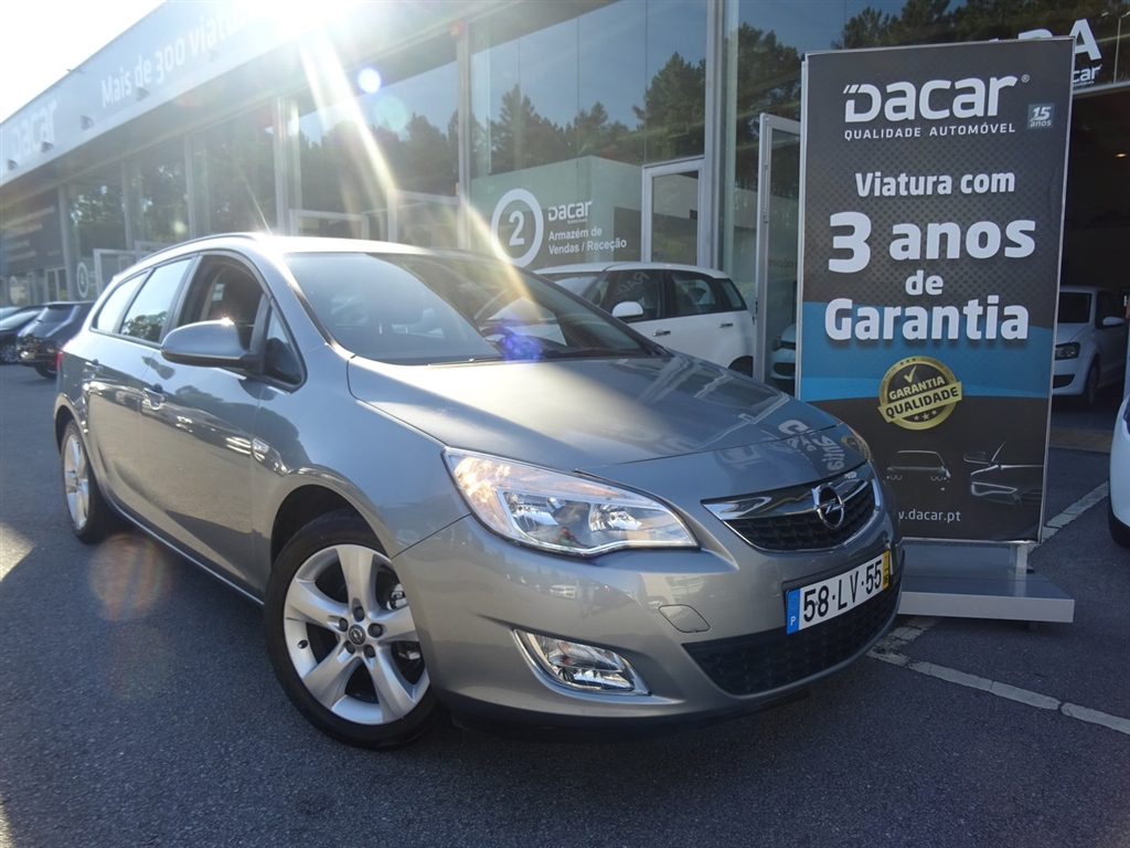  Opel Astra SPORTS TOURER 1.3CDTI COSMO