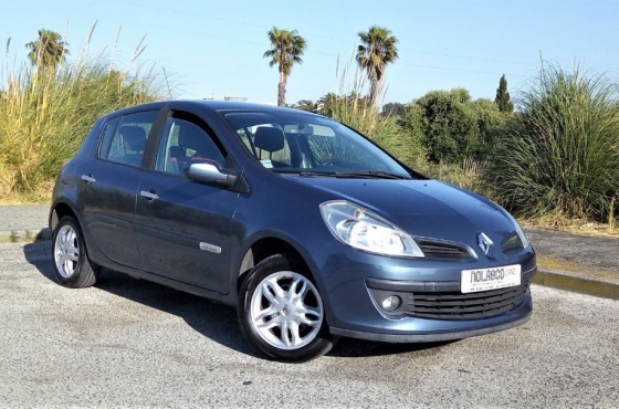 Renault Clio 1.2 TCE (TURBO) 100cv RIP CURL (118€ mês)