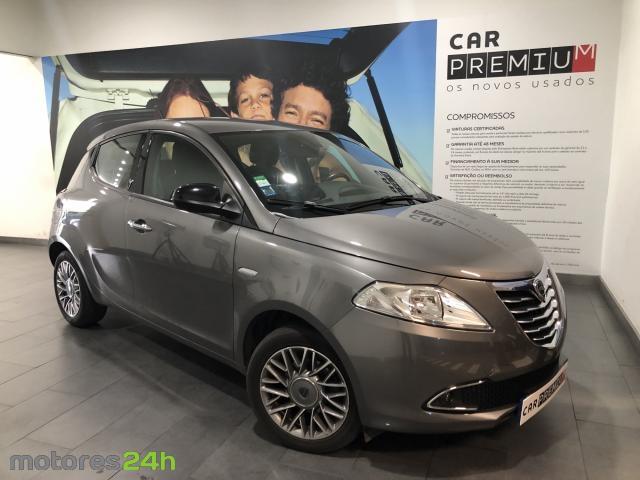 Lancia Ypsilon 1.3 M-JET GOLD