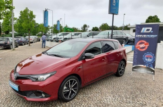 Toyota Auris 1.8 HSD Sport