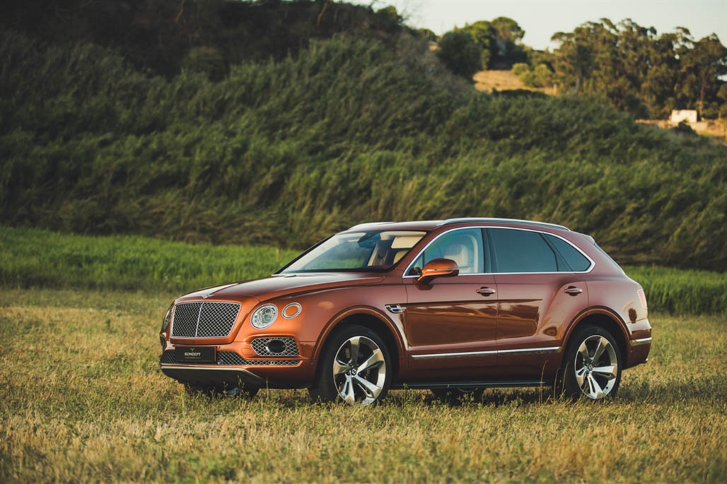  Bentley Bentayga Wcv) (5p)