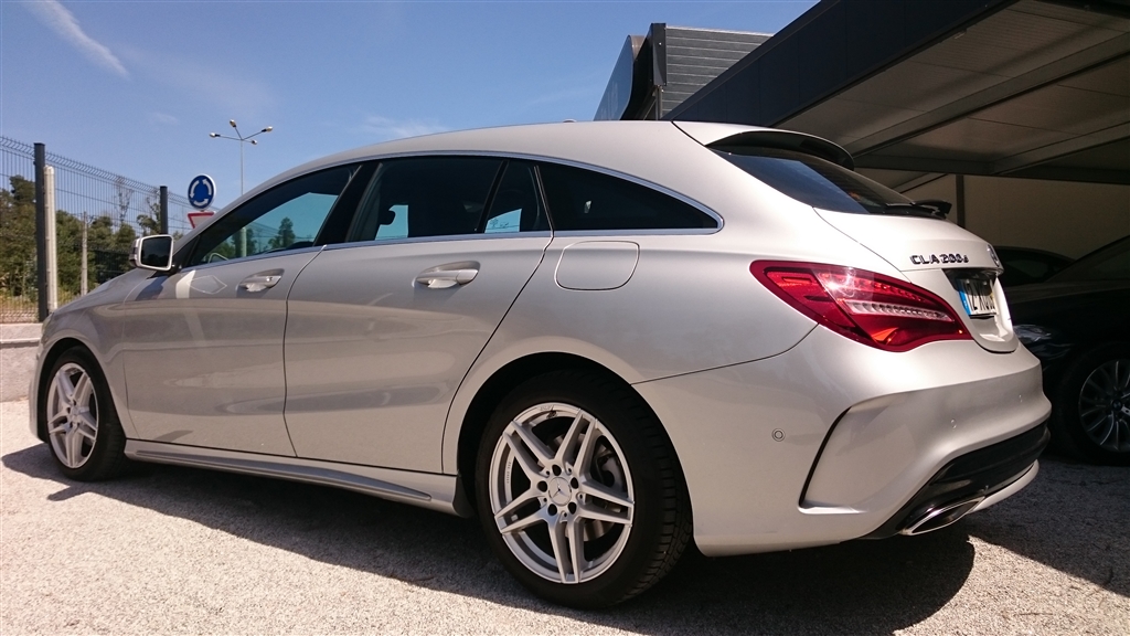  Mercedes-Benz Classe CLA 200 CDi AMG Line Aut. (136cv)