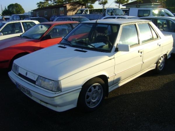  Renault 9 Turbo