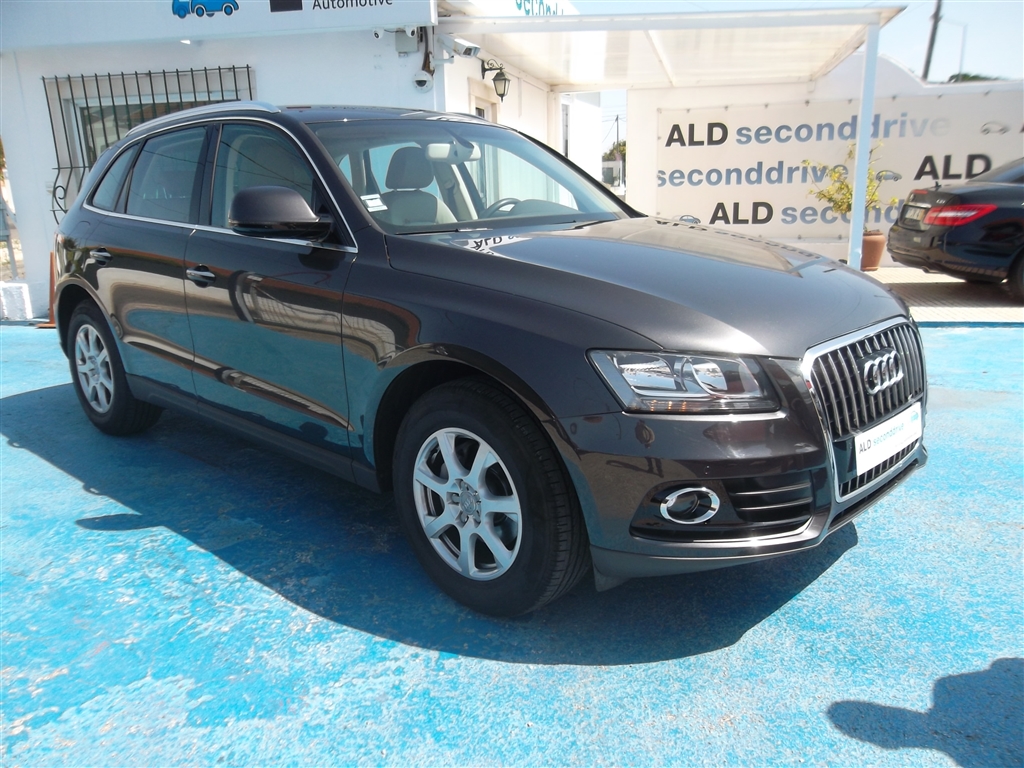  Audi Q5 2.0 TDi (150cv) (5p)