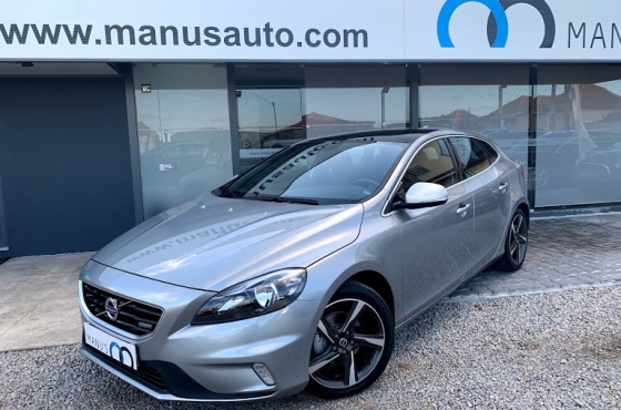 Volvo V40 D2 R-DESIGN GPS