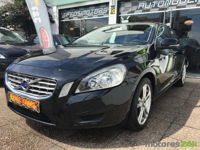 Volvo S D2 Drive Momentum Start/Stop