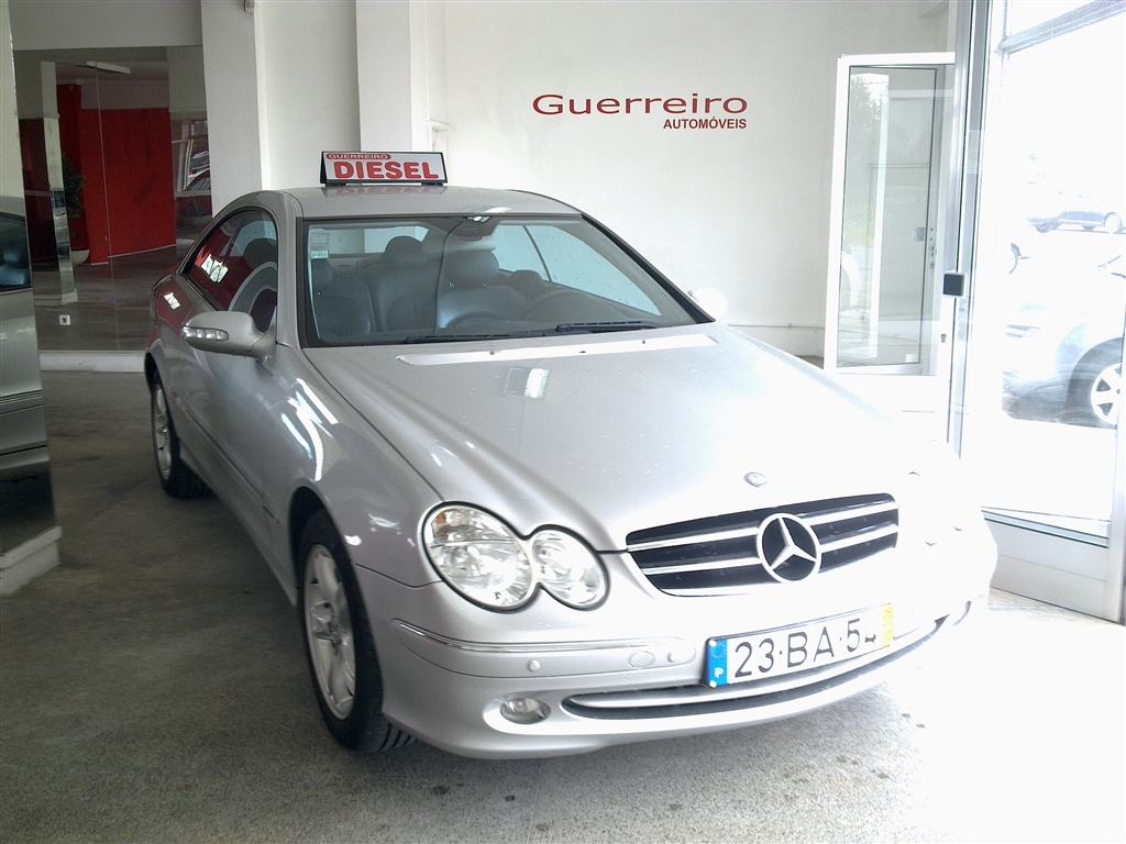  Mercedes-Benz Classe CLK 270 CDi Avantgarde (170cv)