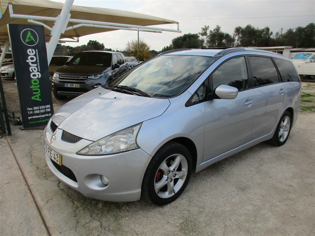  Mitsubishi Grandis 2.0 DI-D Instyle (136cv) (5p)