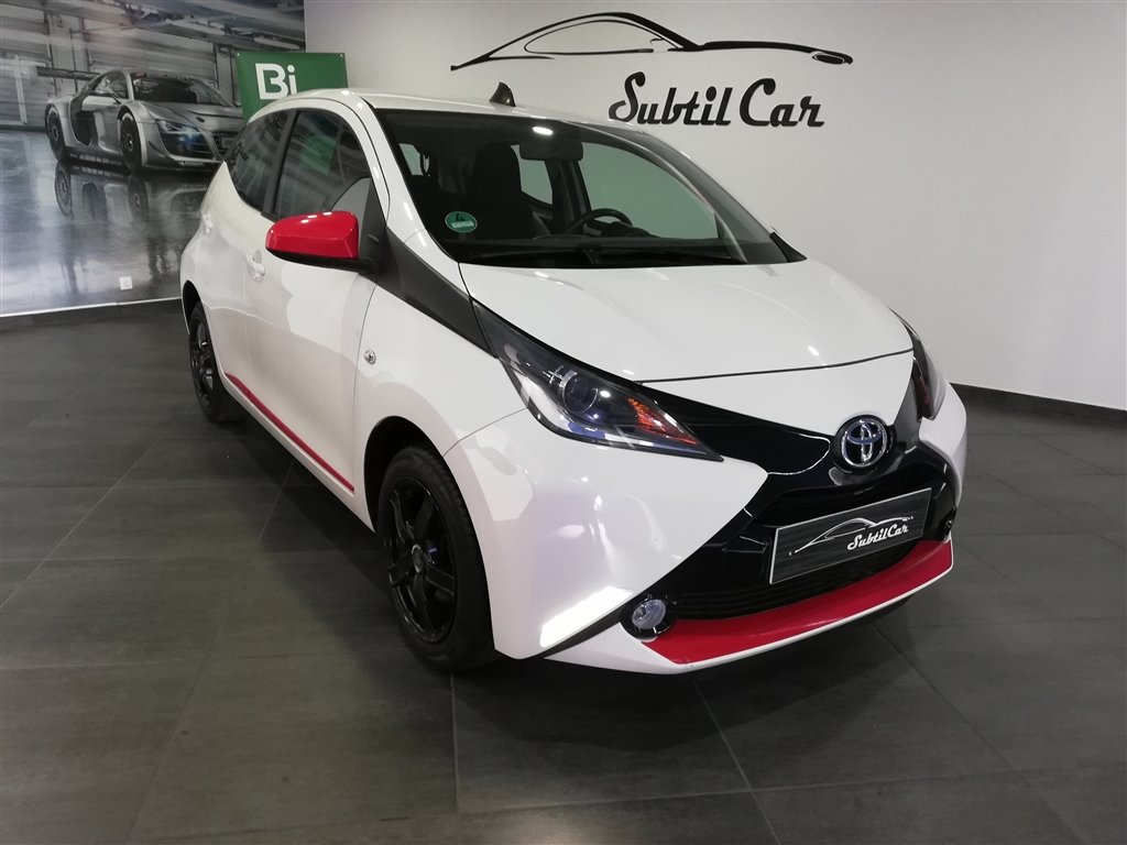  Toyota Aygo 1.0 X-PLAY TOUCH