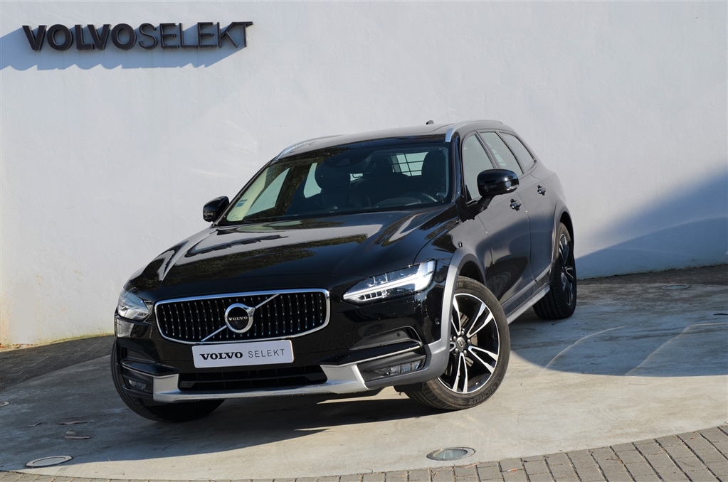  Volvo V90 Cross Country D5 Pro AWD Geartronic c/