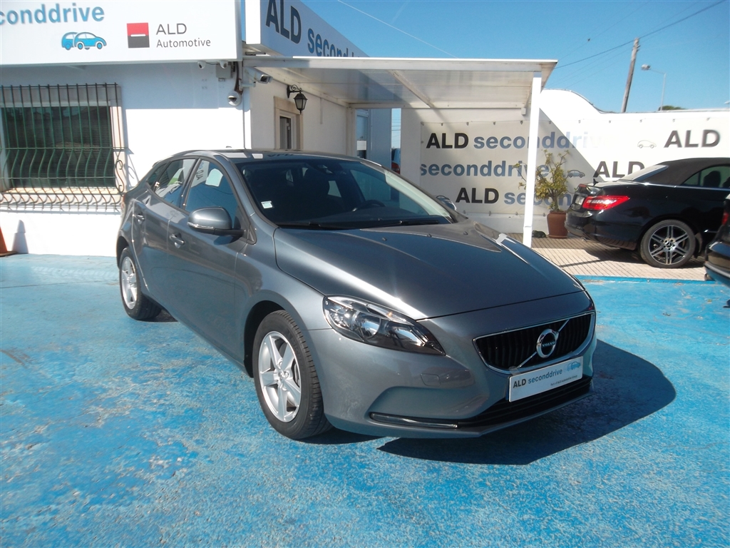  Volvo V40 D2 KINETIC GERATRONIC