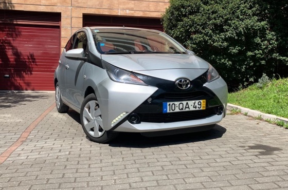 Toyota Aygo X-Play Touch