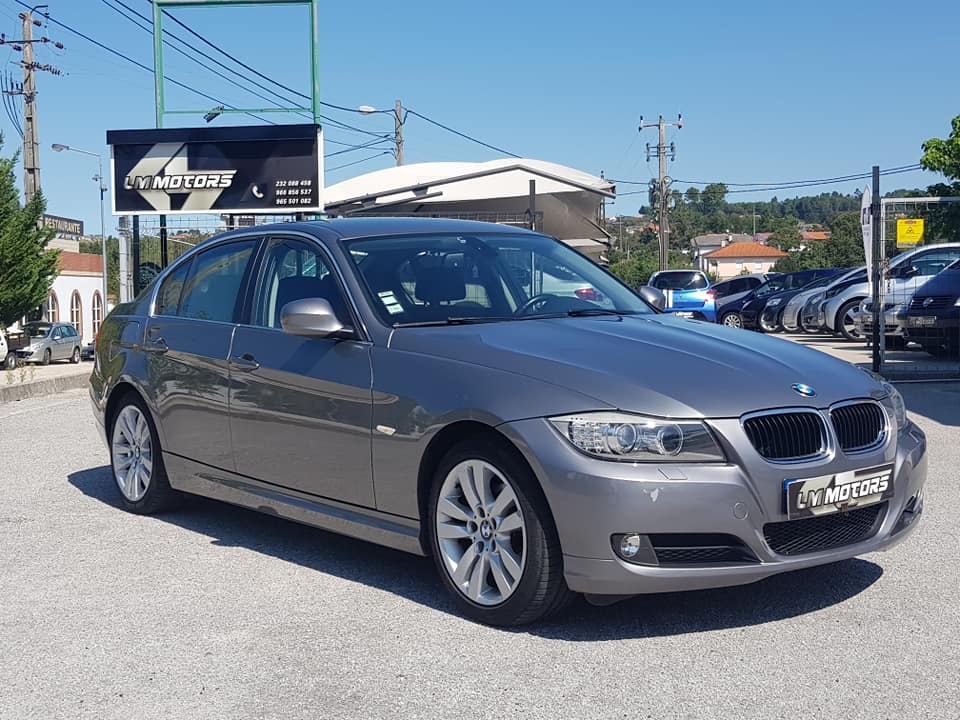  BMW Série  d Sport (143cv) (4p)