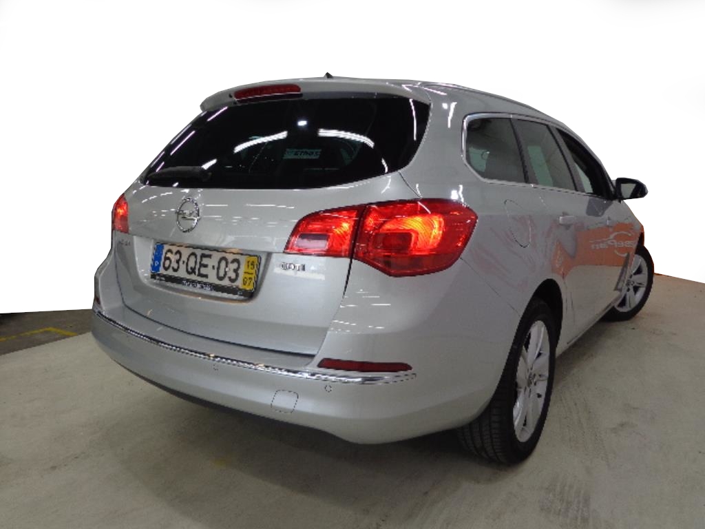  Opel Astra 1.6 Cdti Executive C/GPS 110CV
