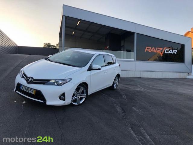 Toyota Auris Sport