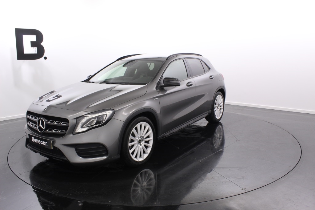  Mercedes-Benz Classe GLA GLA180 d AMG