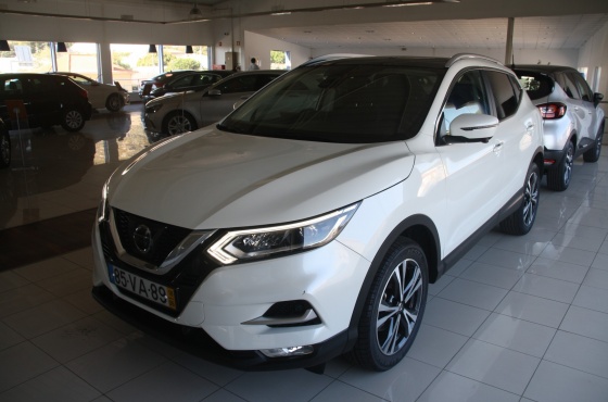 Nissan Qashqai 1.5 dCi N-Connecta 