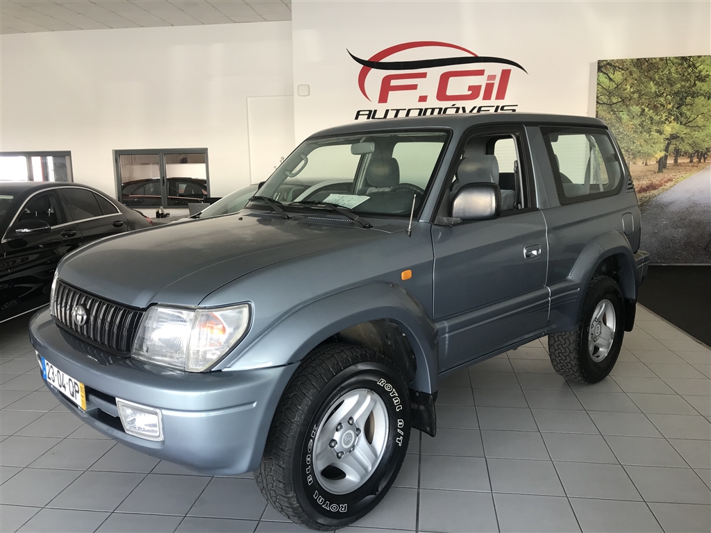  Toyota Land Cruiser 3.0 TD (3P)