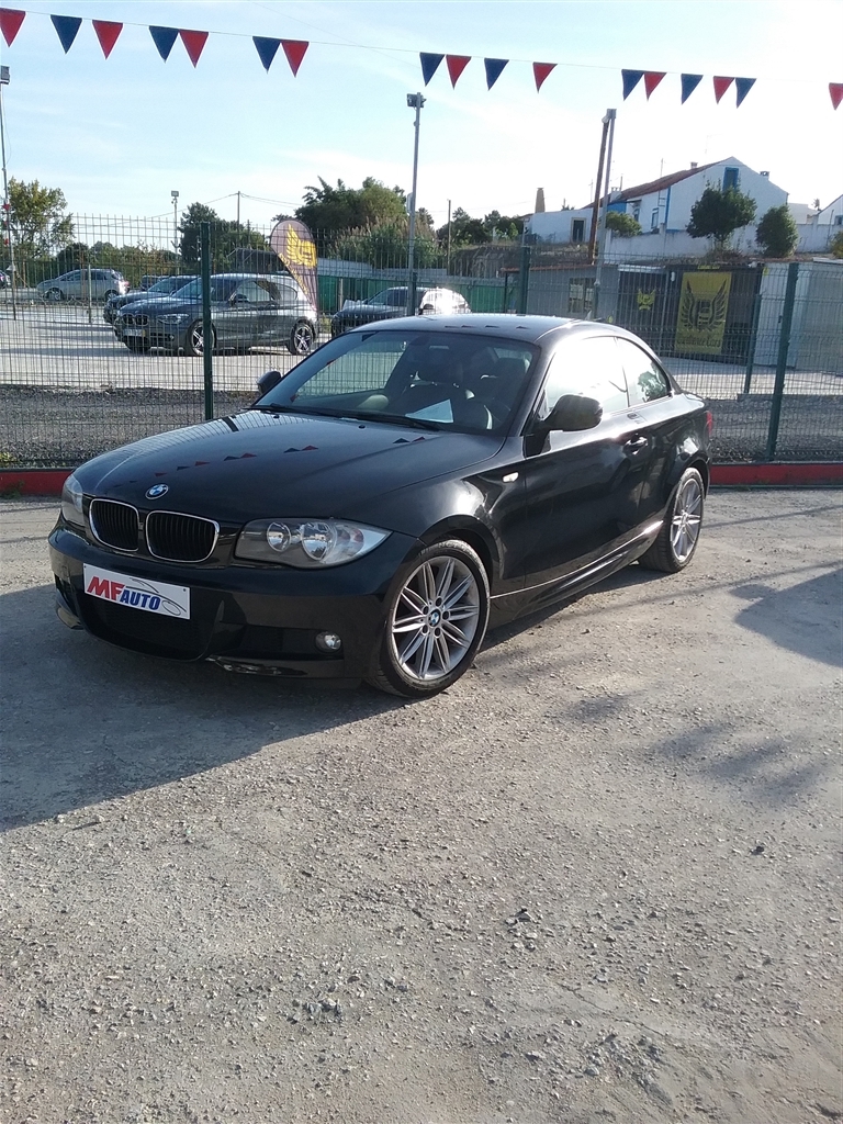  BMW Série 1 Bmw 118 d Coupe (136 cvs)
