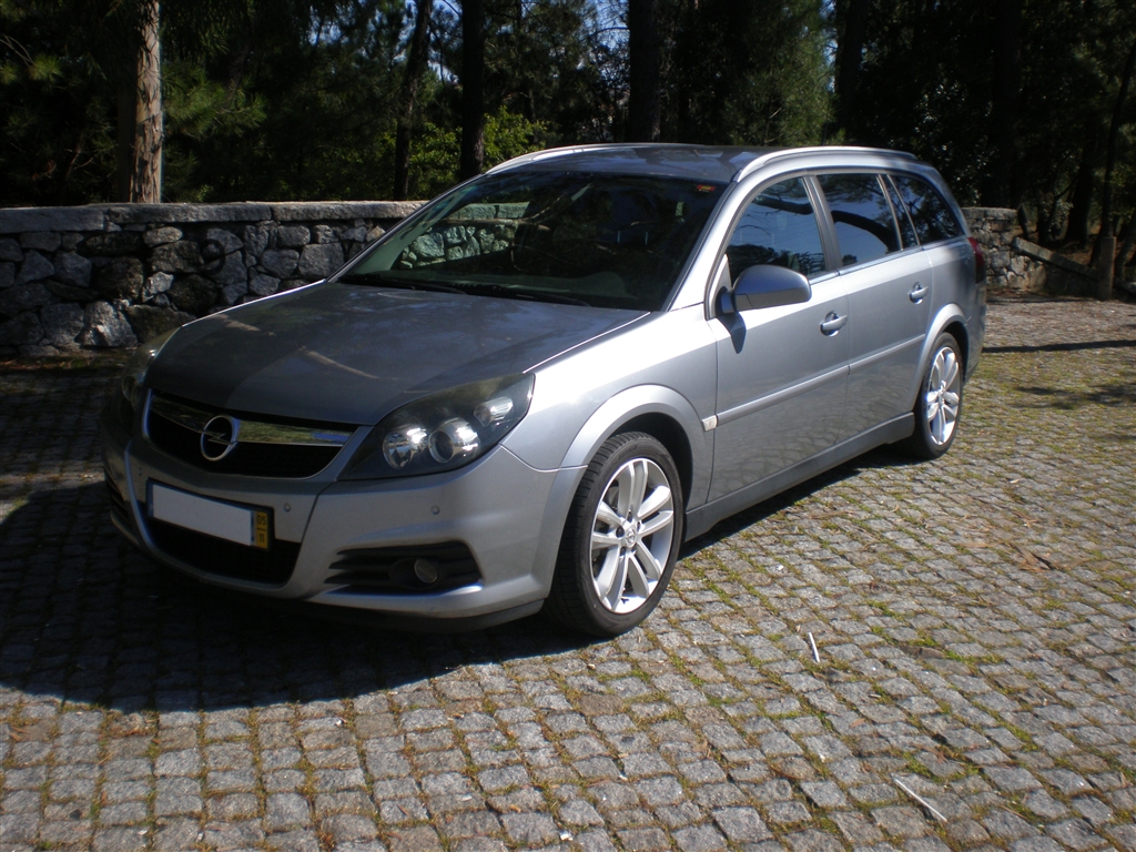  Opel Vectra Caravan 1.9 CDTi Cosmo (150cv) (5p)